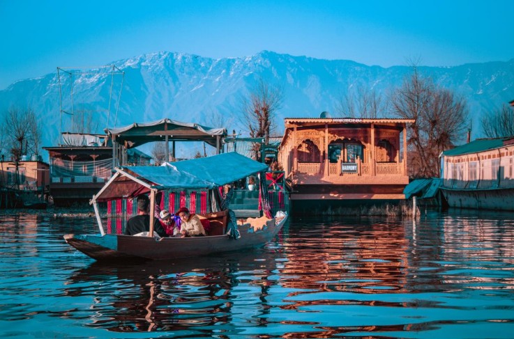 Heaven on Earth – Kashmir Backpacking Tour 5D/4N (Ex:Sringar)